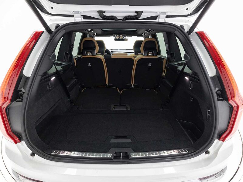 Volvo  Recharge Ultimate, T8 AWD 플러그-인 하이브리드, 전기/가솔린, 브라이트, 7 좌석