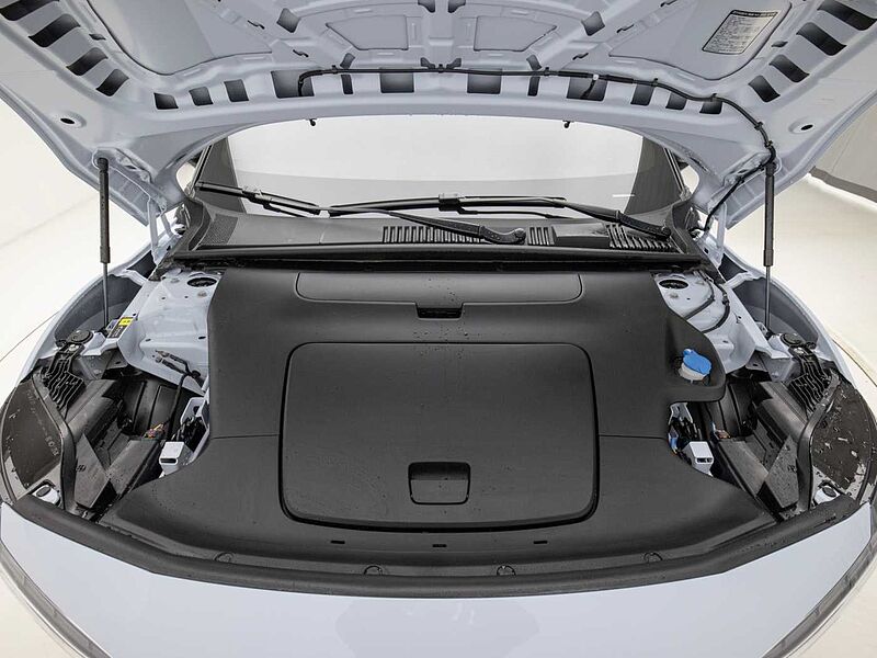 Volvo  Ultra, Single Motor Extended Range, 순수 전기