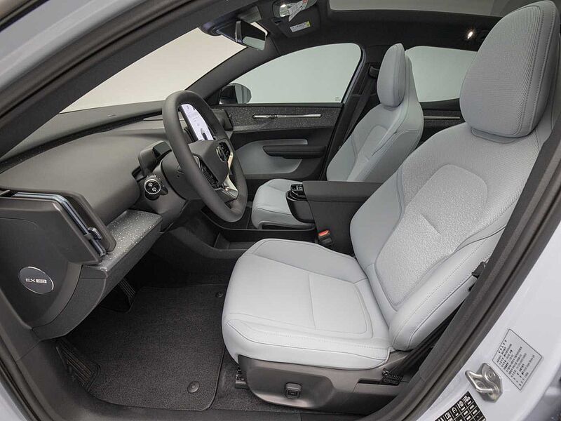 Volvo  Ultra, Single Motor Extended Range, 순수 전기