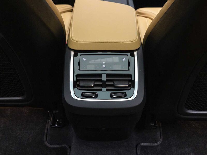 Volvo  Ultra, B6 AWD 마일드 하이브리드, 가솔린, 브라이트, 7 좌석