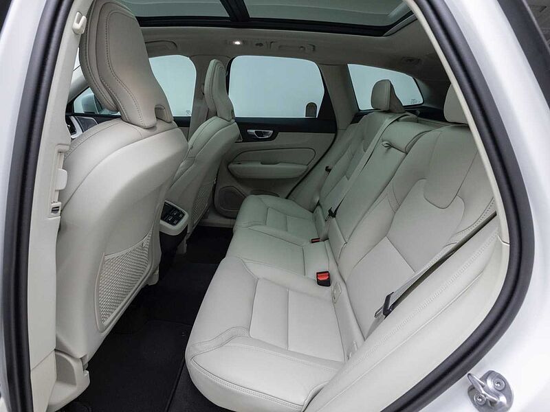 Volvo  Ultra, B5 AWD 마일드 하이브리드, 가솔린, 브라이트