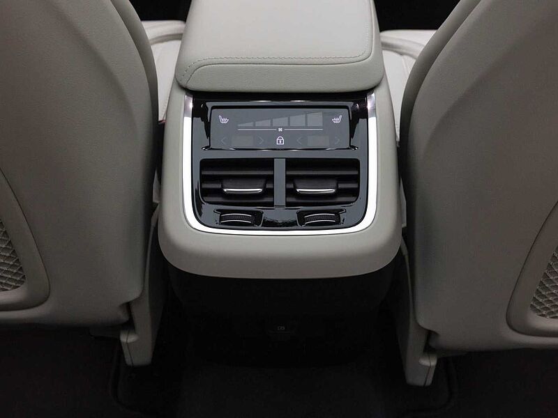 Volvo  Ultra, B5 AWD 마일드 하이브리드, 가솔린, 브라이트