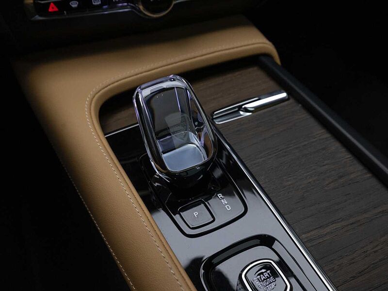 Volvo Ultimate, B5 마일드 하이브리드, 가솔린, 브라이트