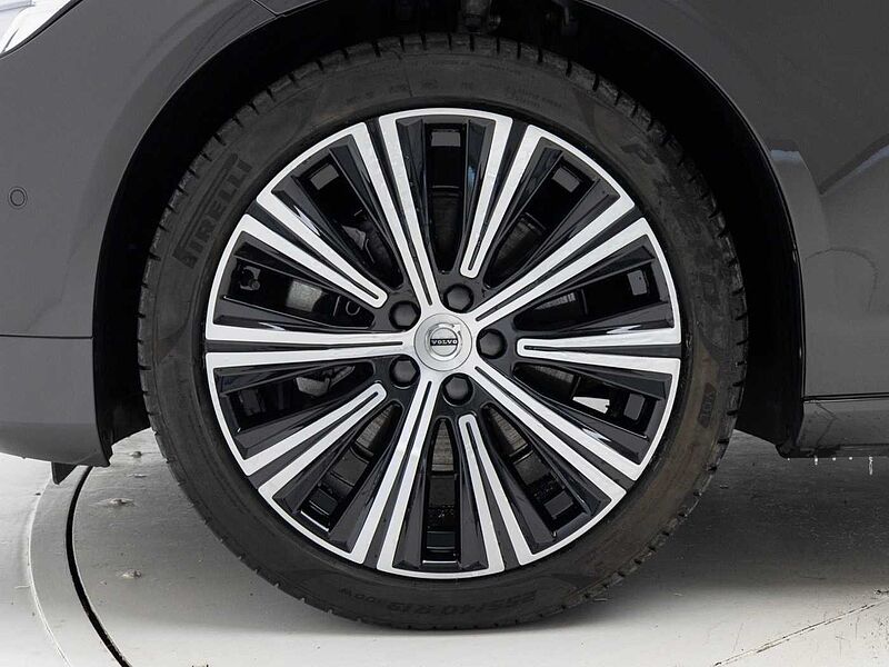 Volvo Ultimate, B5 마일드 하이브리드, 가솔린, 브라이트