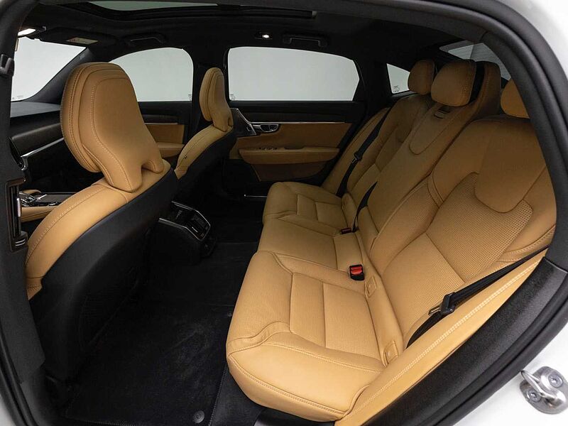 Volvo Ultimate, B5 마일드 하이브리드, 가솔린, 브라이트