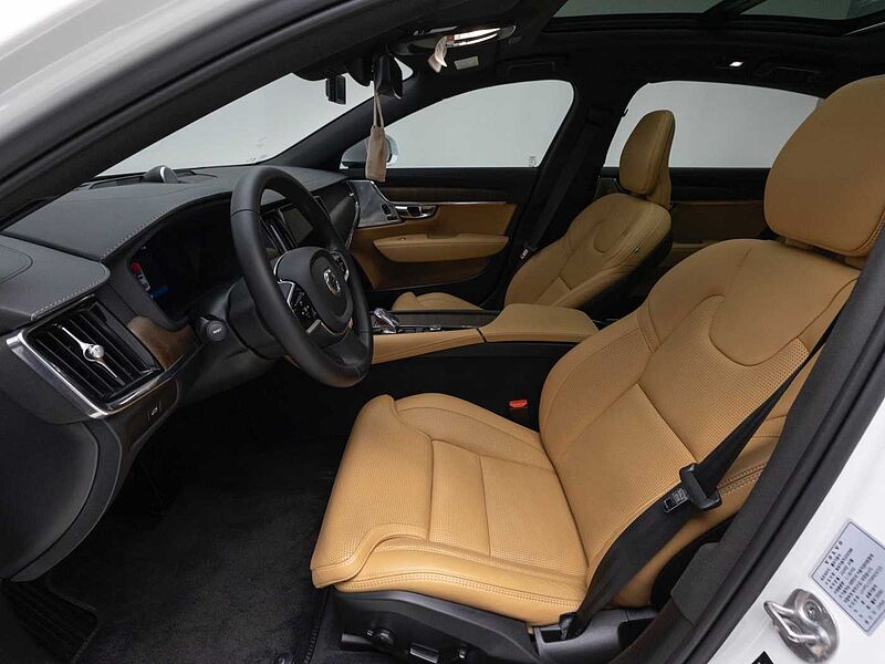 Volvo Ultimate, B5 마일드 하이브리드, 가솔린, 브라이트