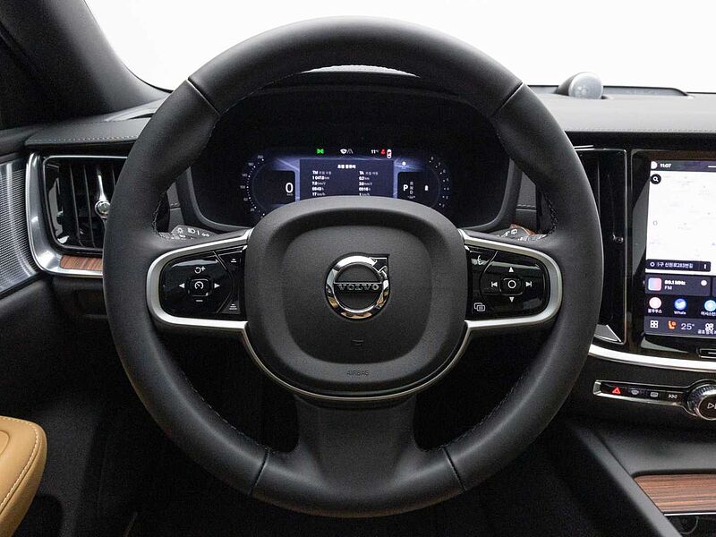 Volvo  Ultra, B5 AWD 마일드 하이브리드, 가솔린, 브라이트