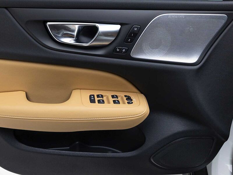 Volvo  Ultra, B5 AWD 마일드 하이브리드, 가솔린, 브라이트