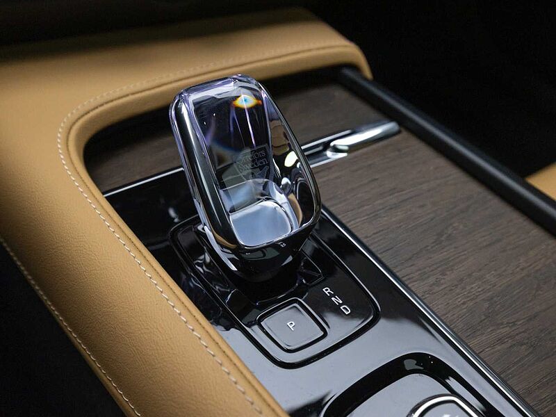 Volvo Ultimate, B5 마일드 하이브리드, 가솔린, 브라이트