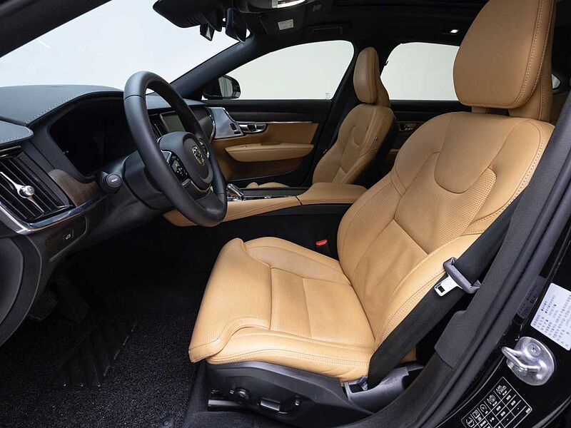 Volvo  Ultimate, B5 mild hybrid, 가솔린, Bright