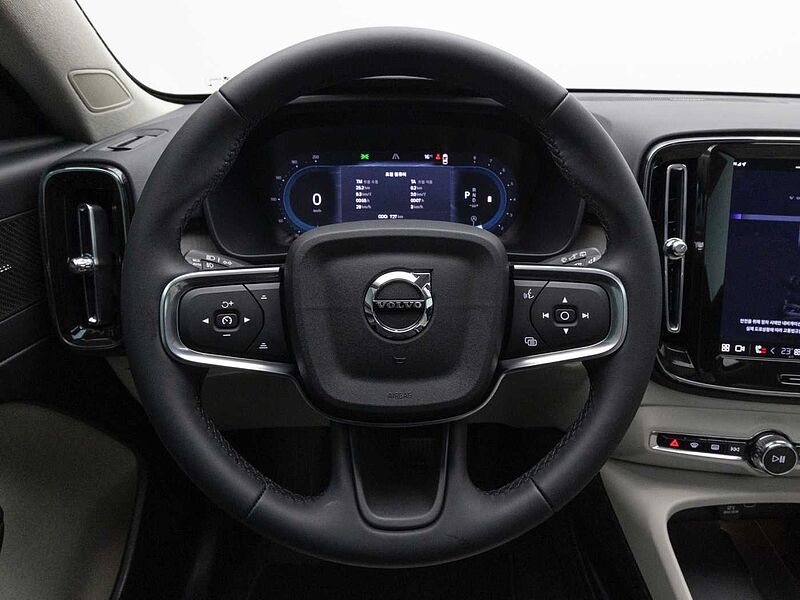 Volvo Ultra, B4 AWD 마일드 하이브리드, 가솔린, 브라이트