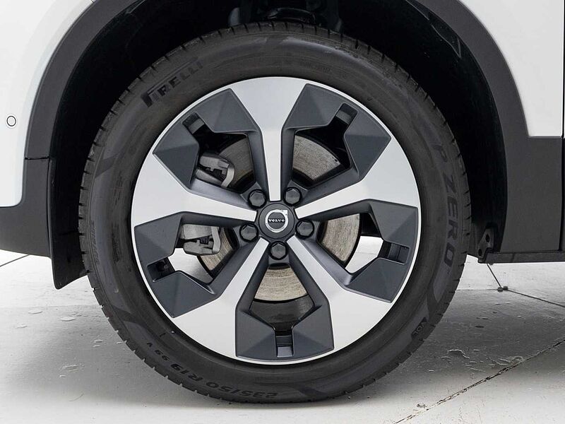 Volvo Ultra, B4 AWD 마일드 하이브리드, 가솔린, 브라이트