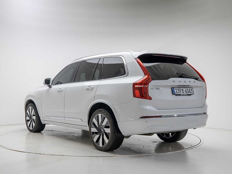 Volvo  Recharge Ultimate, T8 AWD 플러그-인 하이브리드, 전기/가솔린, 브라이트, 7 좌석