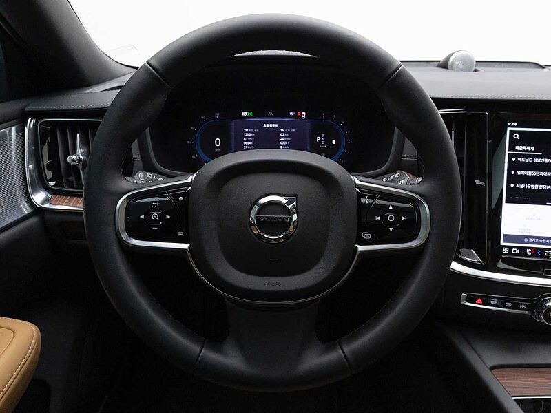 Volvo  Ultra, B5 AWD 마일드 하이브리드, 가솔린, 브라이트