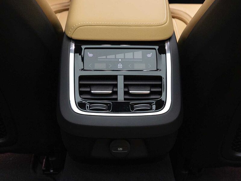 Volvo  Ultra, B5 AWD 마일드 하이브리드, 가솔린, 브라이트