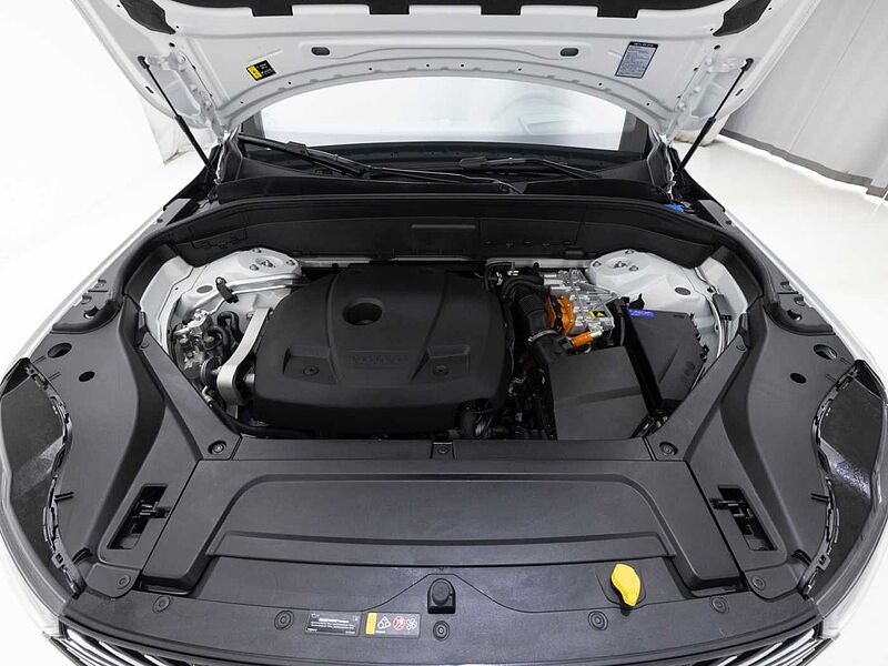 Volvo  Ultra, T8 AWD 플러그-인 하이브리드, 전기/가솔린, 브라이트, 7 좌석