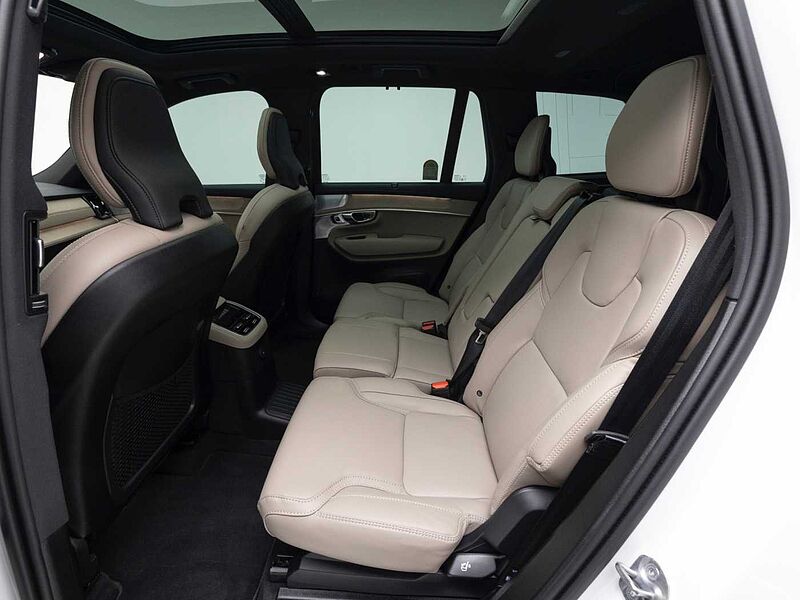 Volvo Ultra, T8 AWD 플러그-인 하이브리드, 전기/가솔린, 브라이트, 7 좌석