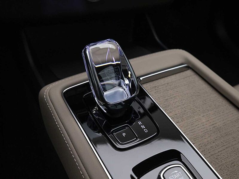 Volvo Ultra, T8 AWD 플러그-인 하이브리드, 전기/가솔린, 브라이트, 7 좌석
