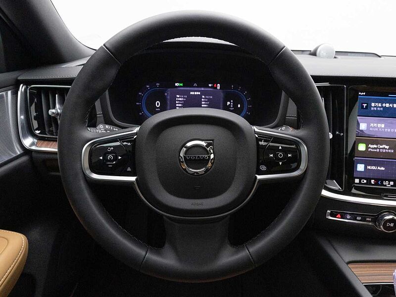 Volvo  Ultra, B5 AWD 마일드 하이브리드, 가솔린, 브라이트