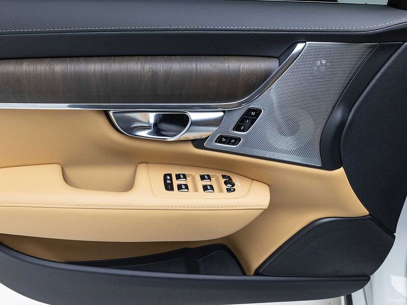 Volvo  Ultimate, B5 마일드 하이브리드, 가솔린, 브라이트