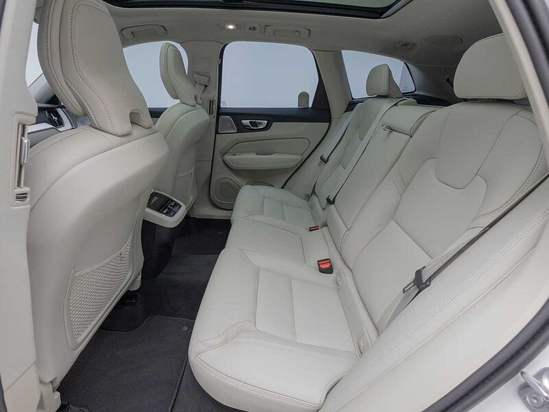 Volvo  Ultra, B5 AWD 마일드 하이브리드, 가솔린, 다크