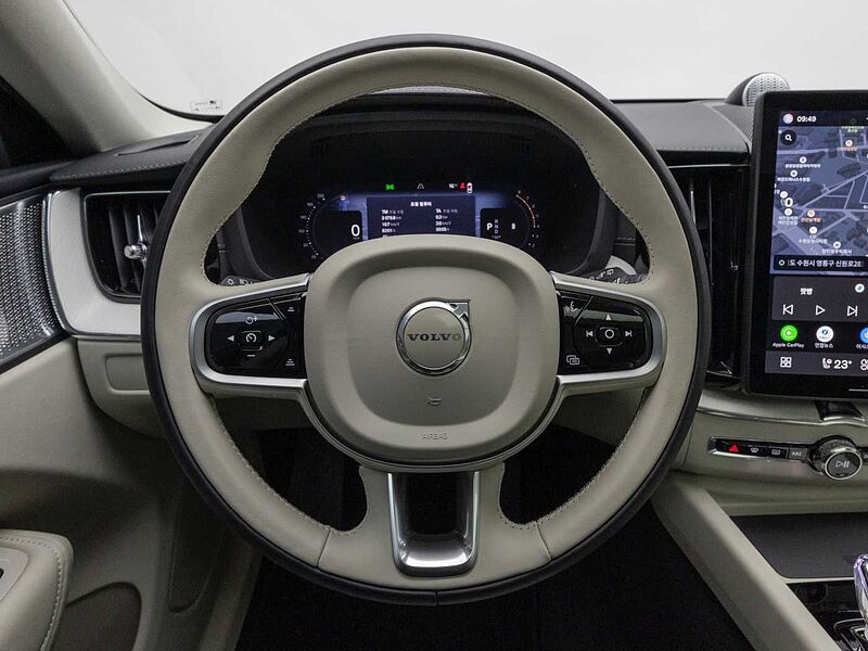 Volvo  Ultra, B5 AWD 마일드 하이브리드, 가솔린, 다크