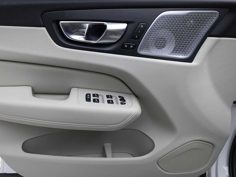 Volvo  Ultra, B5 AWD 마일드 하이브리드, 가솔린, 다크