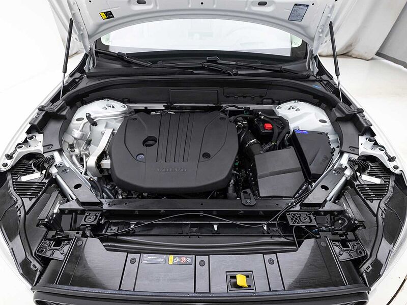 Volvo  Ultra, B5 AWD 마일드 하이브리드, 가솔린, 다크