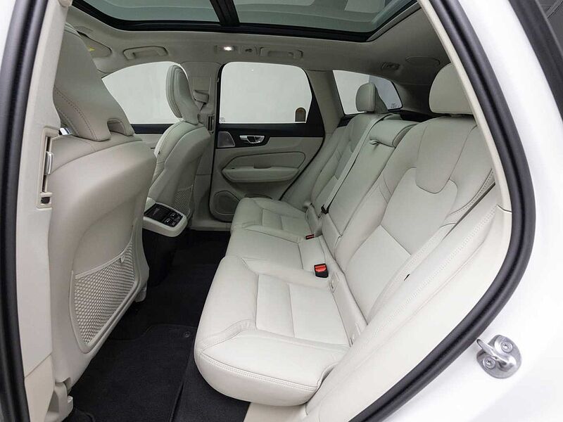 Volvo  Ultra, B5 AWD 마일드 하이브리드, 가솔린, 다크