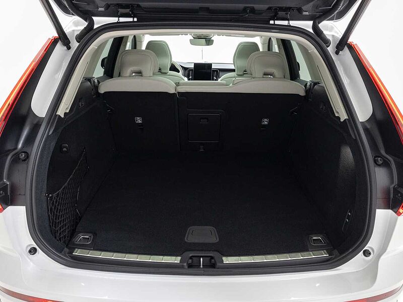 Volvo  Ultra, B5 AWD 마일드 하이브리드, 가솔린, 다크