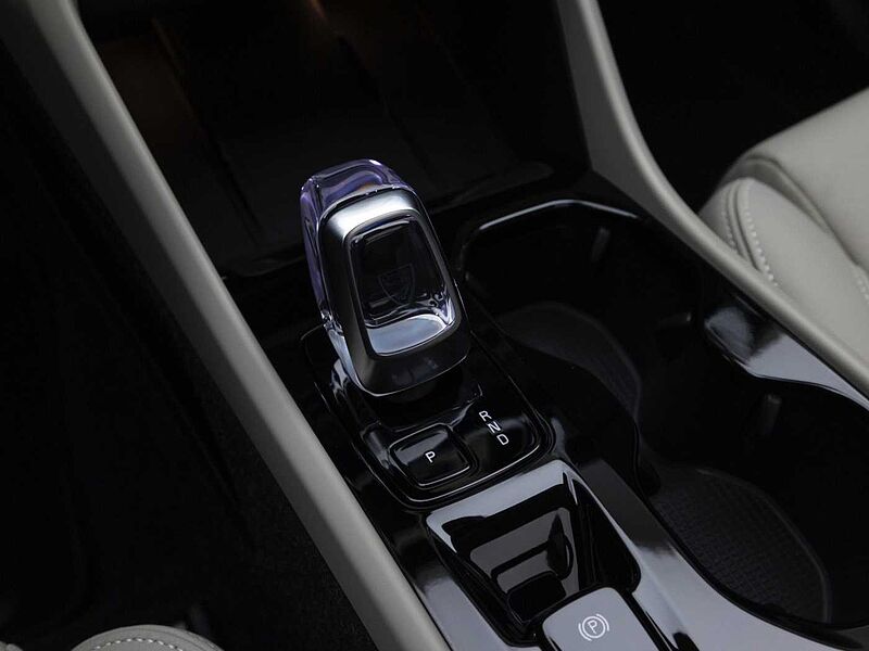 Volvo  Ultra, B4 AWD 마일드 하이브리드, 가솔린, 브라이트