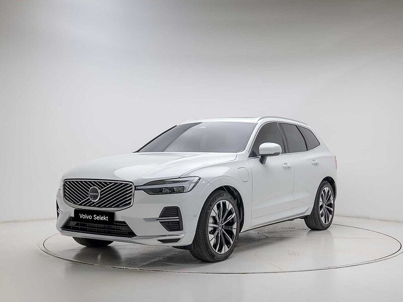 Volvo  Ultra, T8 AWD 플러그-인 하이브리드, 전기/가솔린, 브라이트