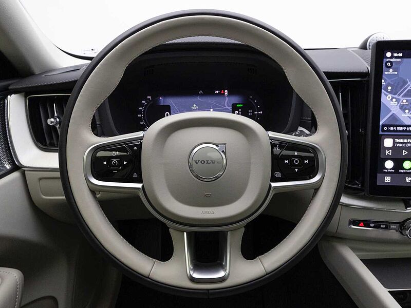 Volvo  Ultra, T8 AWD 플러그-인 하이브리드, 전기/가솔린, 브라이트