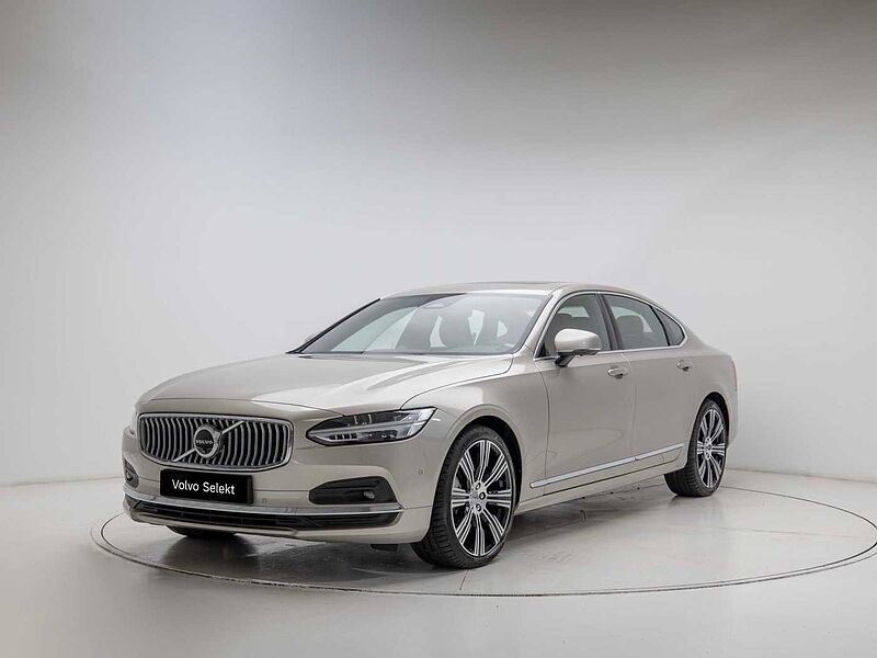 Volvo Ultimate, B6 AWD 마일드 하이브리드, 가솔린, 브라이트