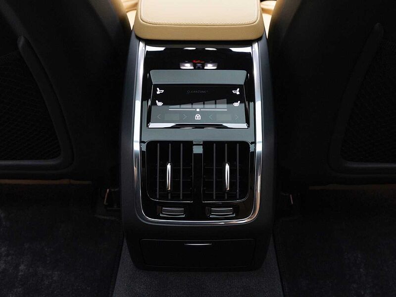 Volvo Ultimate, B6 AWD 마일드 하이브리드, 가솔린, 브라이트