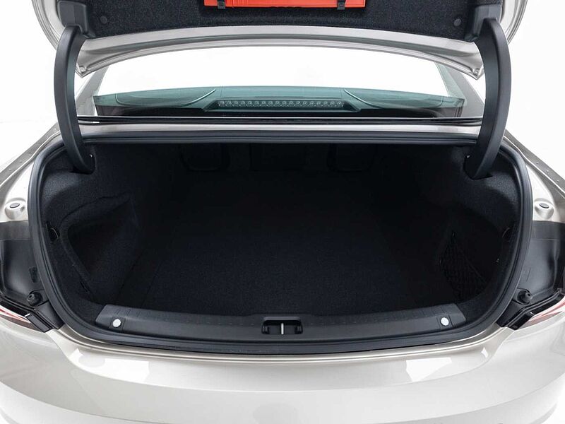 Volvo Ultimate, B6 AWD 마일드 하이브리드, 가솔린, 브라이트