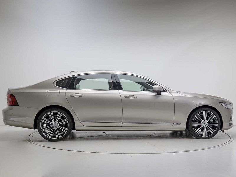 Volvo Ultimate, B6 AWD 마일드 하이브리드, 가솔린, 브라이트