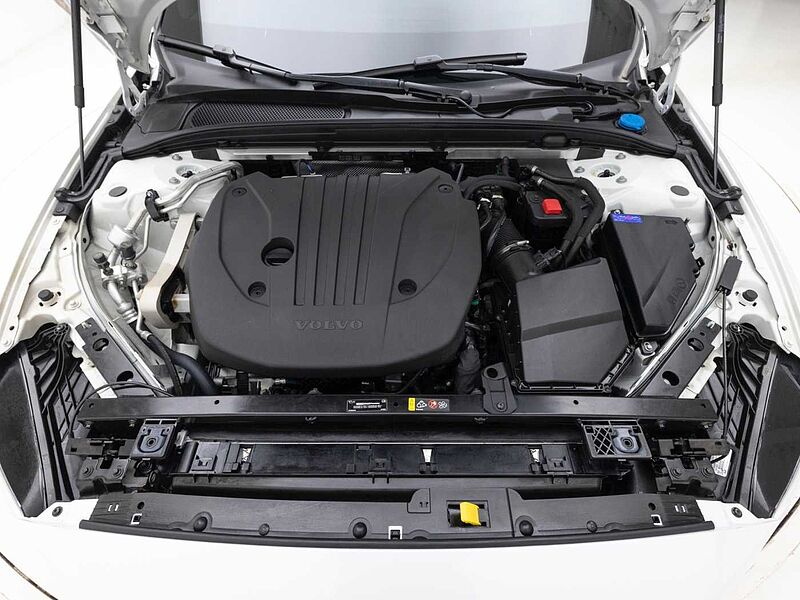 Volvo  Ultimate, B5 mild hybrid, 가솔린, Bright