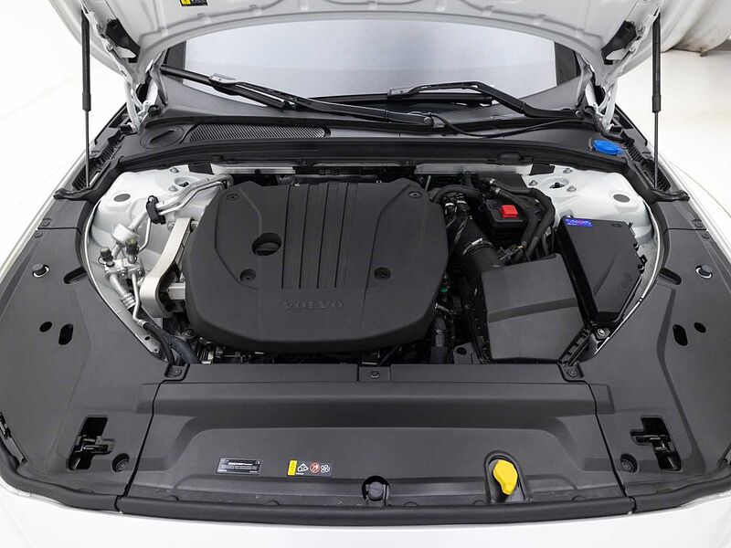 Volvo Ultra, B5 AWD 마일드 하이브리드, 가솔린, 브라이트
