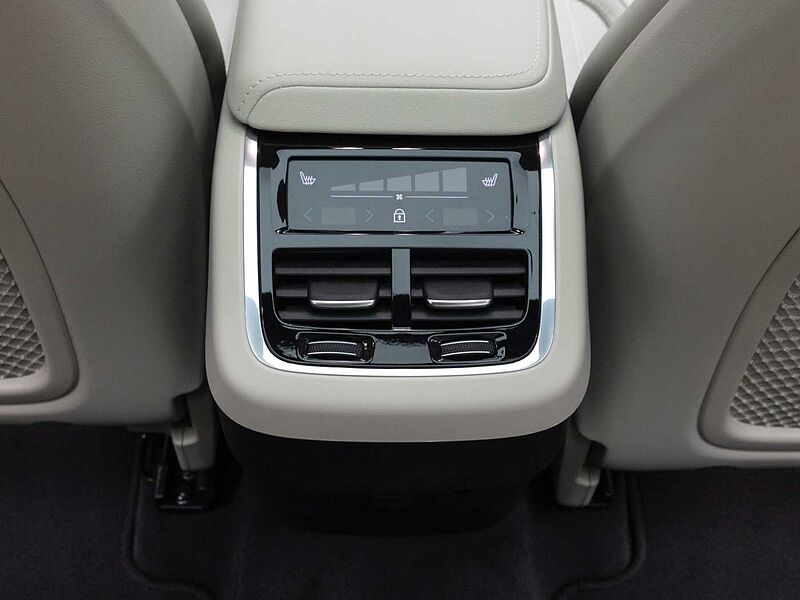 Volvo  Ultra, B5 AWD 마일드 하이브리드, 가솔린, 브라이트