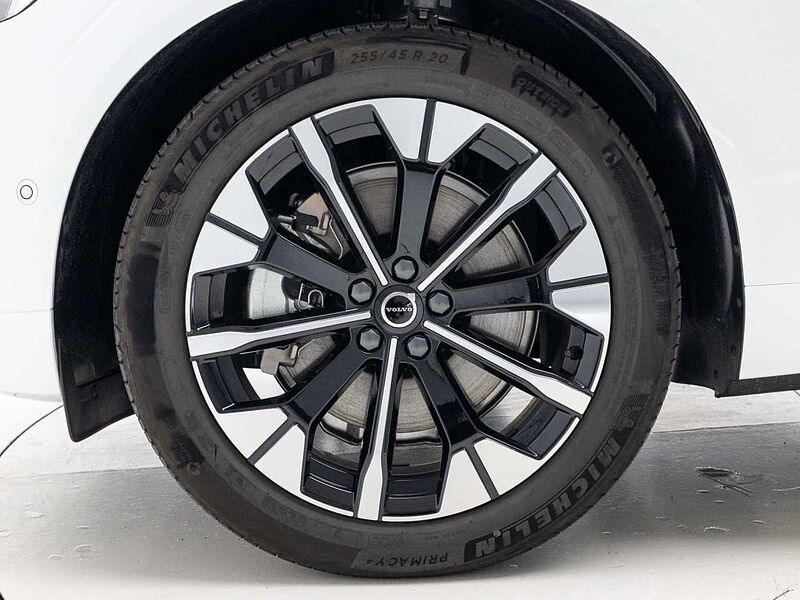 Volvo  Ultra, B5 AWD 마일드 하이브리드, 가솔린, 브라이트