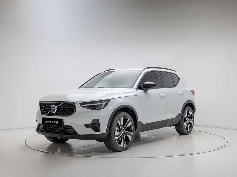 Volvo  Ultra, B4 AWD 마일드 하이브리드, 가솔린, 다크