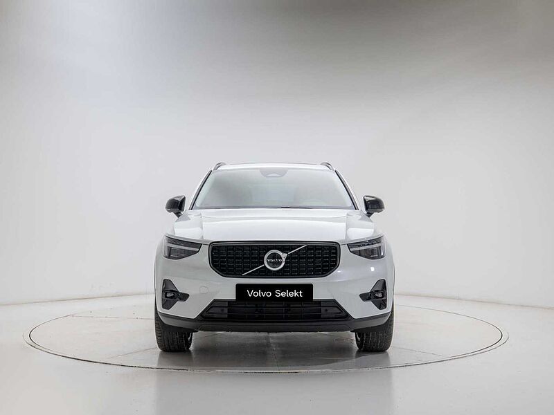 Volvo  Ultra, B4 AWD 마일드 하이브리드, 가솔린, 다크