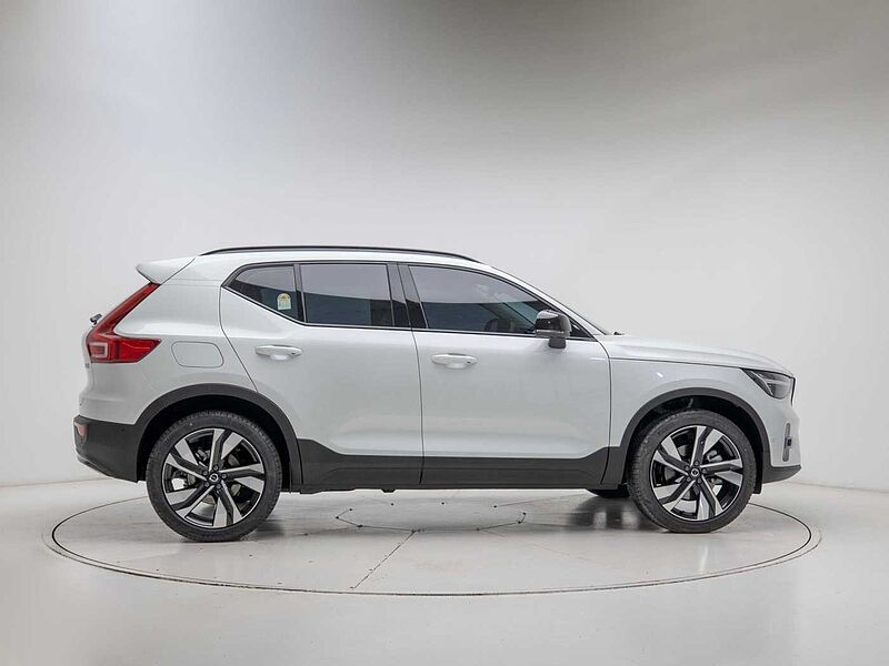 Volvo  Ultra, B4 AWD 마일드 하이브리드, 가솔린, 다크