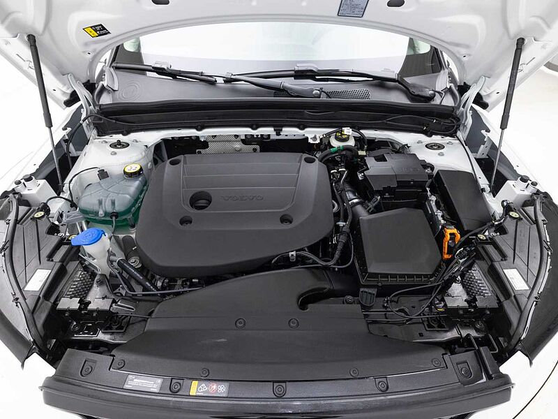Volvo  Ultra, B4 AWD 마일드 하이브리드, 가솔린, 다크