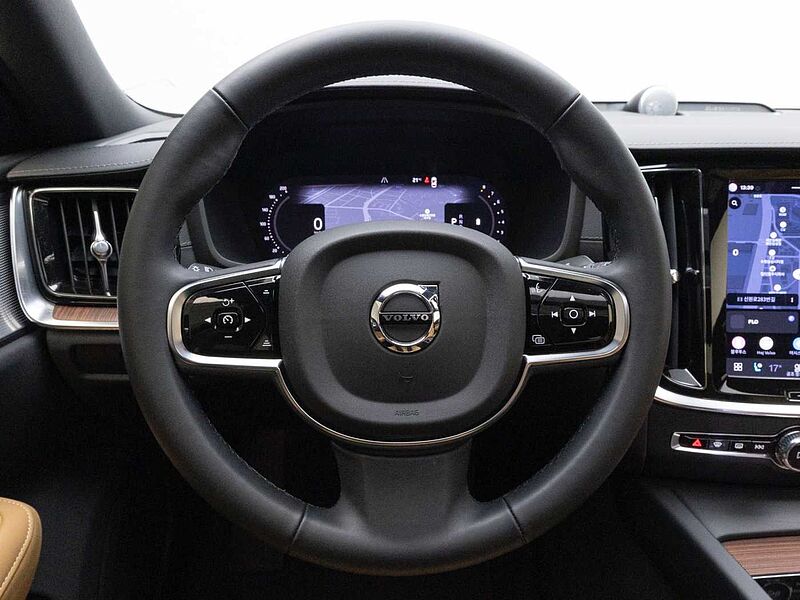 Volvo  Ultimate, B5 마일드 하이브리드, 가솔린, 브라이트