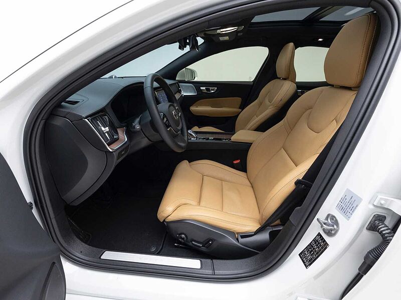 Volvo  Ultimate, B5 마일드 하이브리드, 가솔린, 브라이트