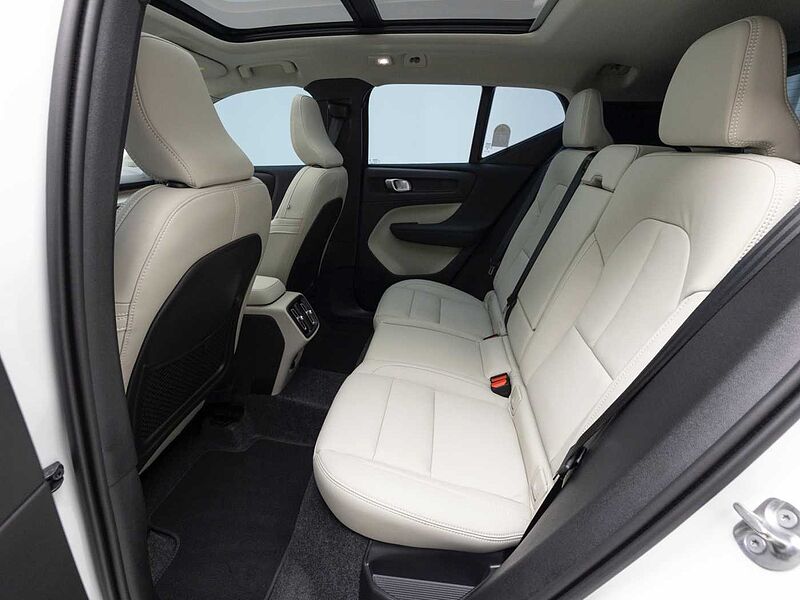 Volvo  Ultra, B4 AWD 마일드 하이브리드, 가솔린, 브라이트
