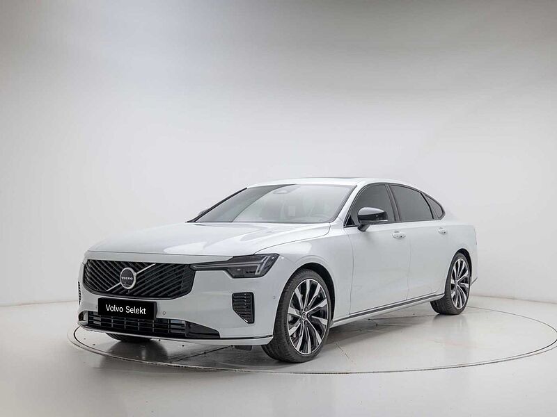 Volvo  Ultra, B5 마일드 하이브리드, 가솔린, 다크
