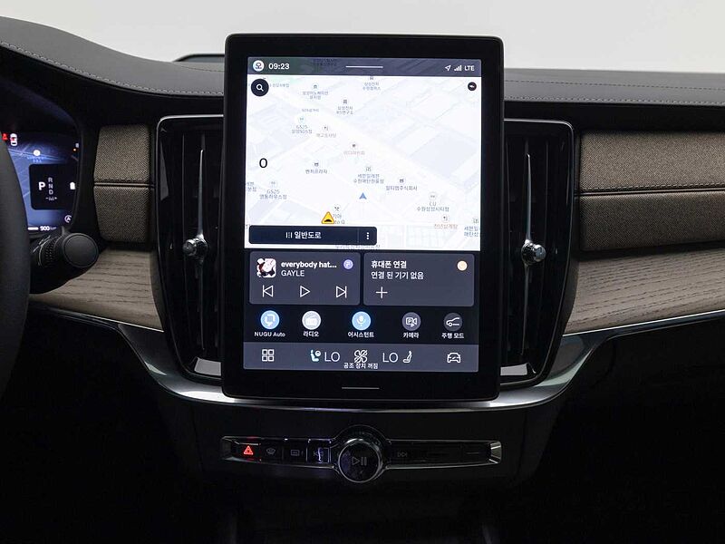 Volvo  Ultra, B5 마일드 하이브리드, 가솔린, 다크